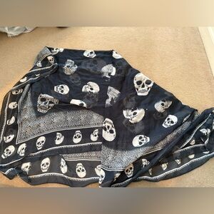 H&M Black and White Skull Pattern Scarf